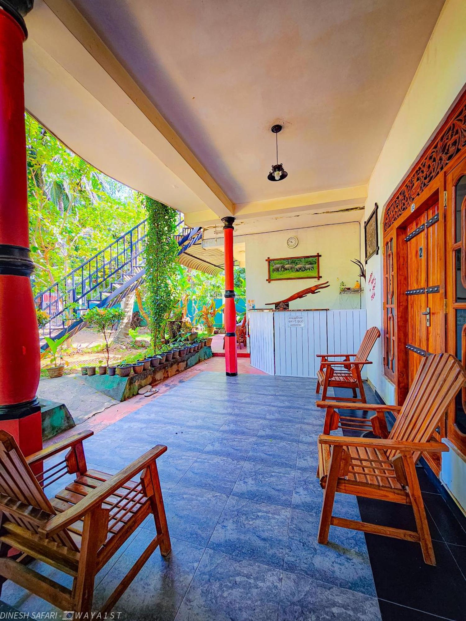 Dinesh Safari Homestay Udawalawe Ngoại thất bức ảnh
