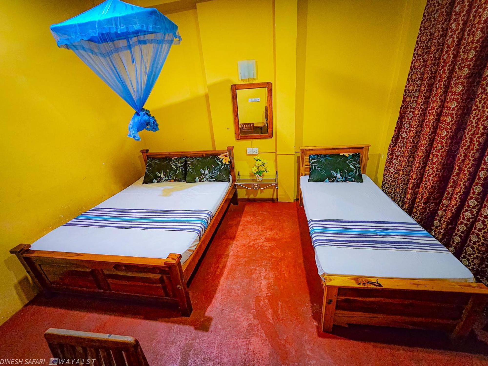 Dinesh Safari Homestay Udawalawe Ngoại thất bức ảnh