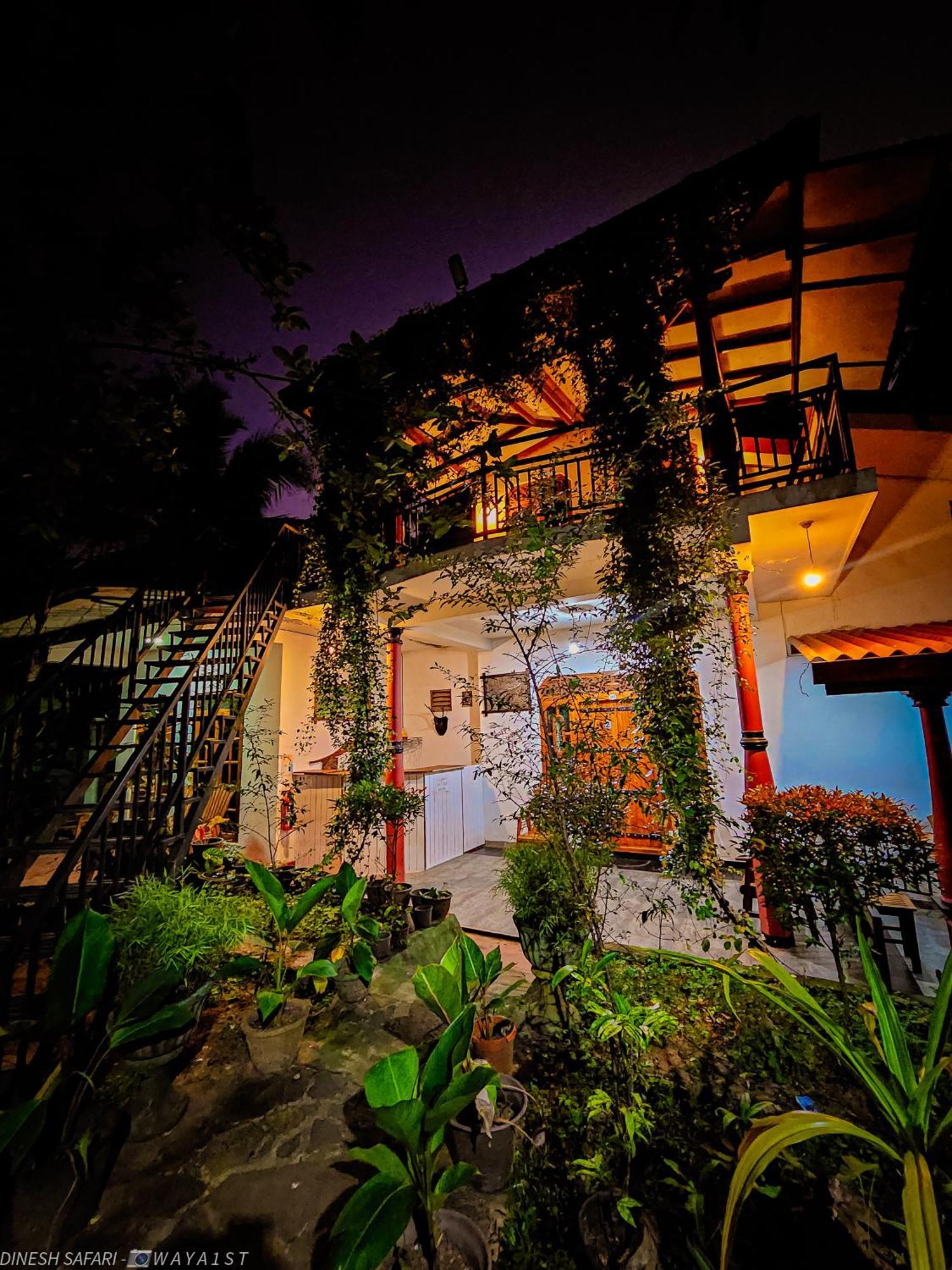 Dinesh Safari Homestay Udawalawe Ngoại thất bức ảnh