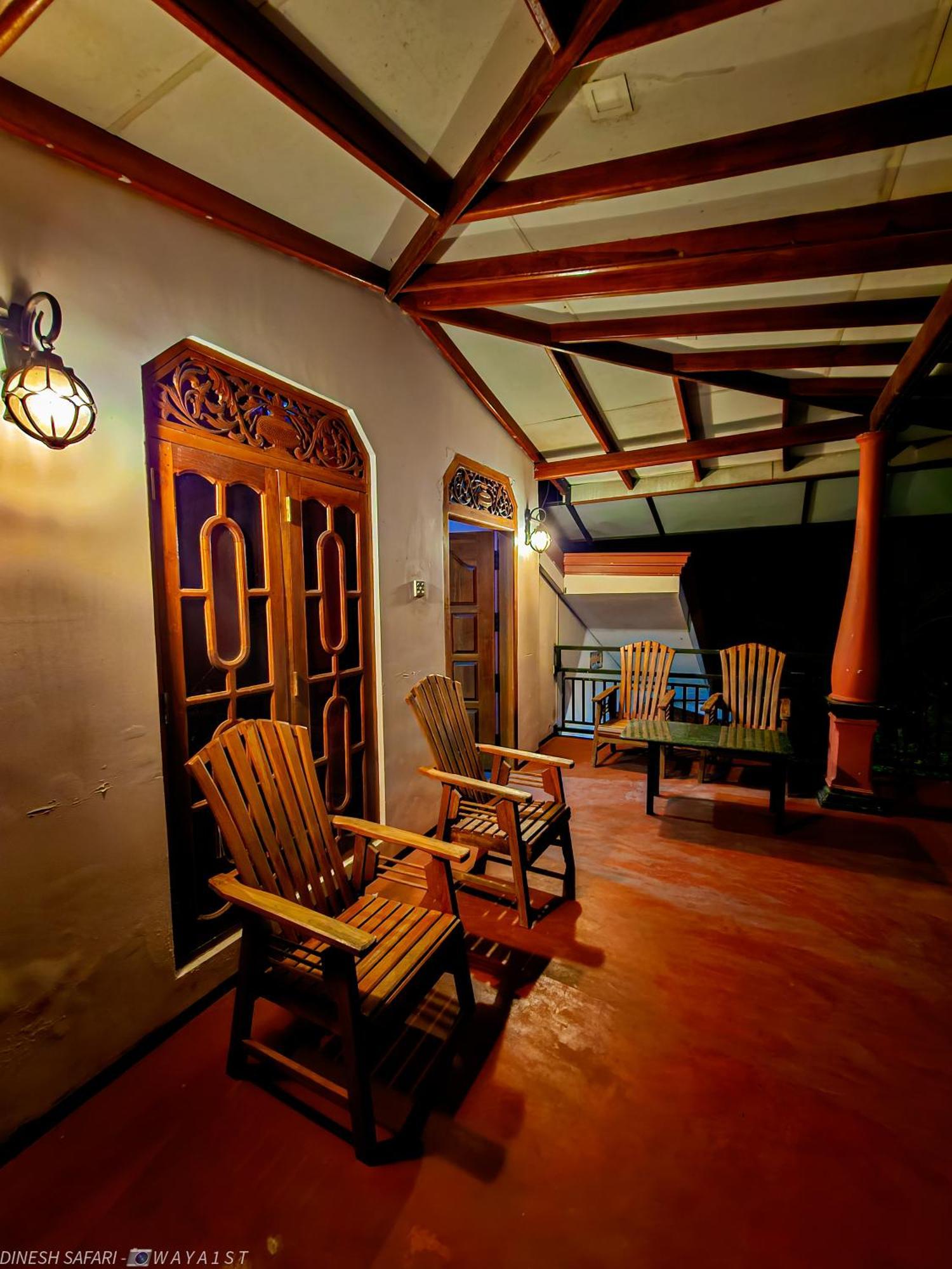 Dinesh Safari Homestay Udawalawe Ngoại thất bức ảnh