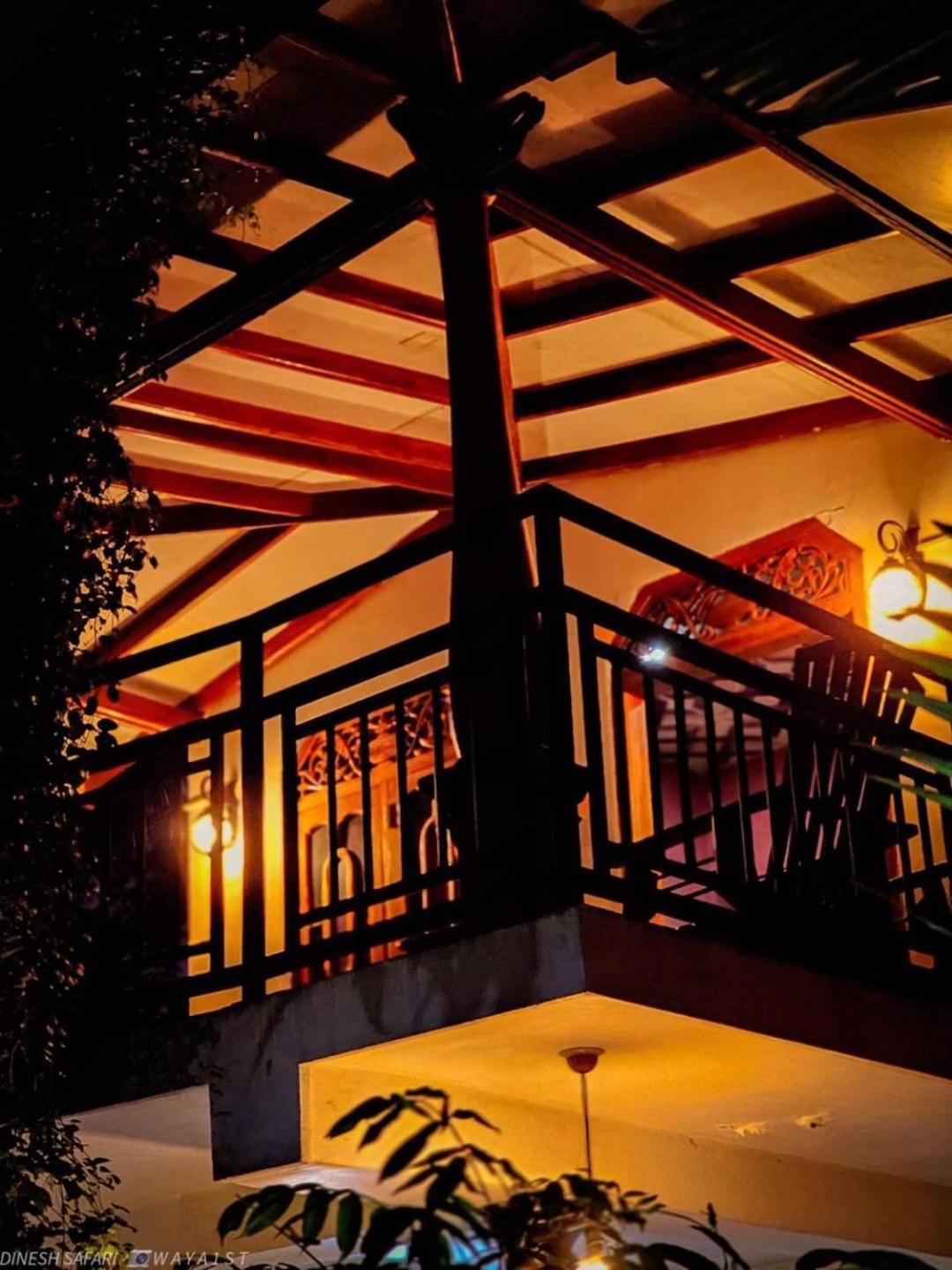 Dinesh Safari Homestay Udawalawe Ngoại thất bức ảnh
