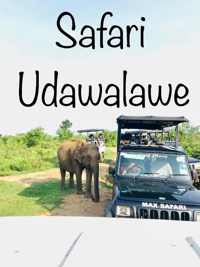 Dinesh Safari Homestay Udawalawe Ngoại thất bức ảnh